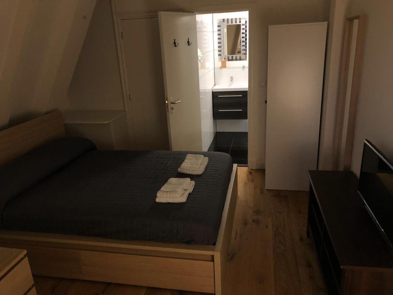 A'Dam Centre Chic Bed and Breakfast Amsterdam Exteriör bild